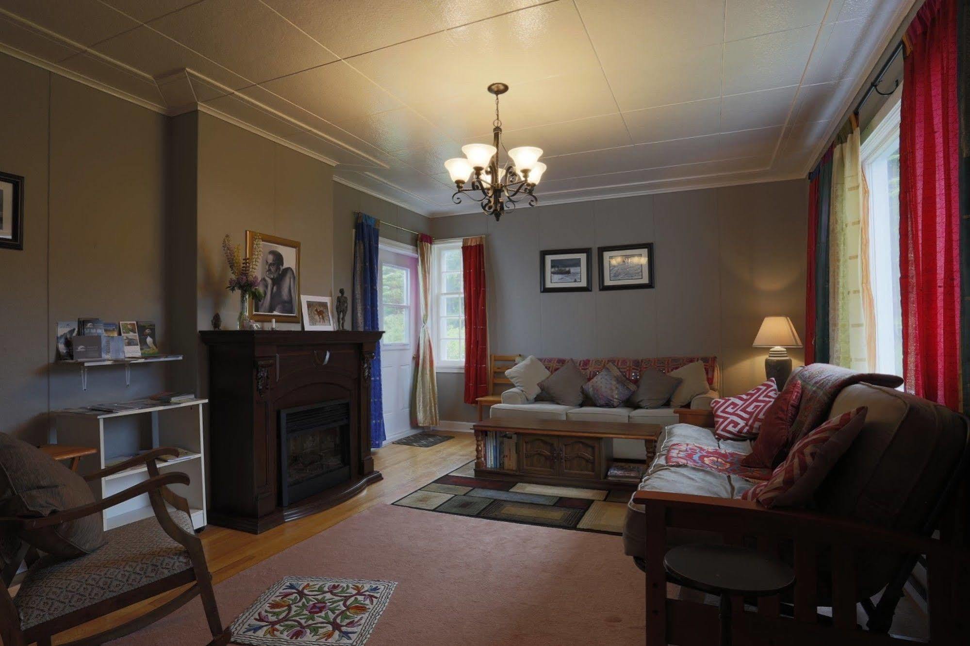 Meems Elliston B&B Екстер'єр фото